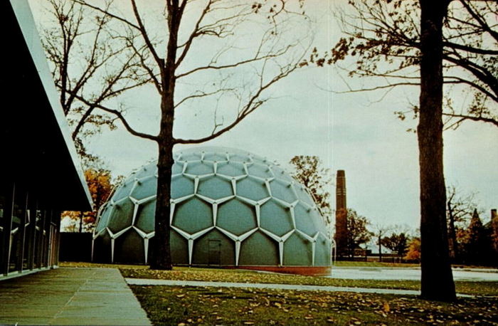 Longway Planetarium - Old Postcard (newer photo)